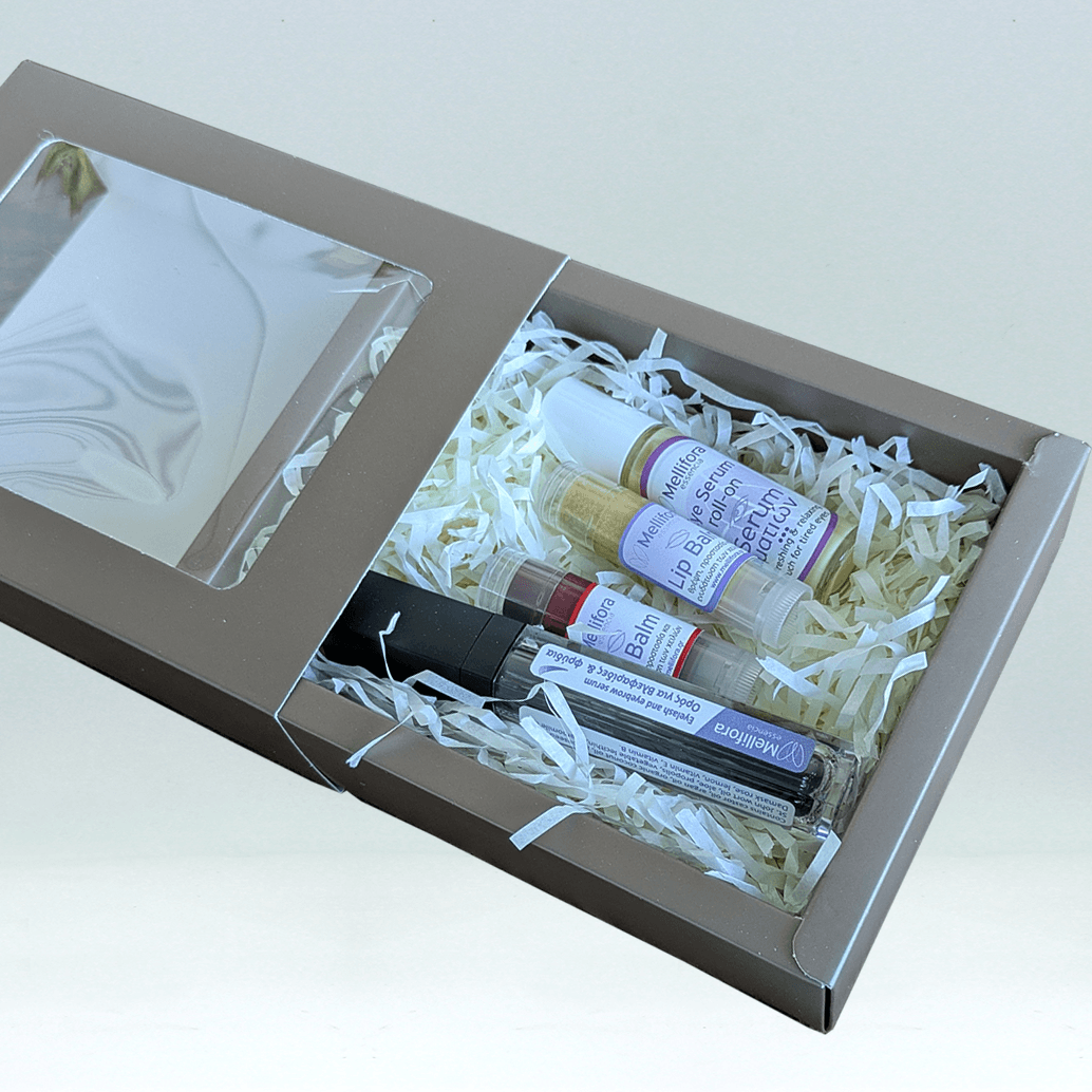 Drawer box and papper wrapping and ribbon