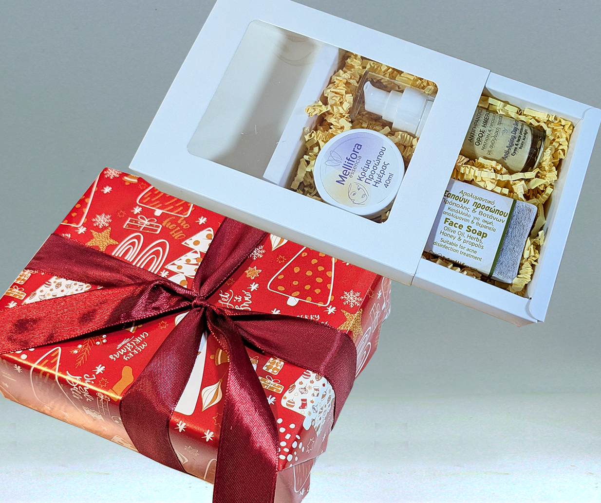 Drawer box and papper wrapping and ribbon